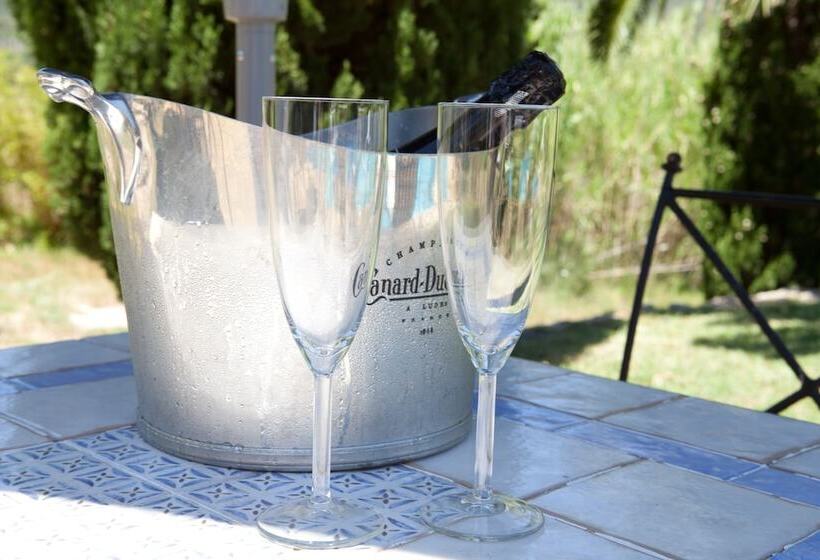 هتل Finca Son Ametler