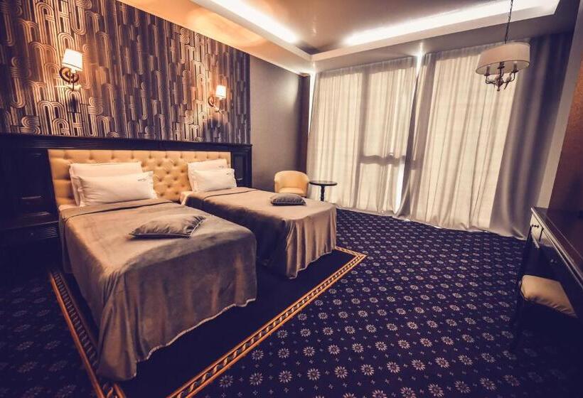 هتل Spa Ice Resort