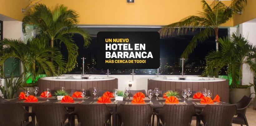 هتل Titanium Plaza