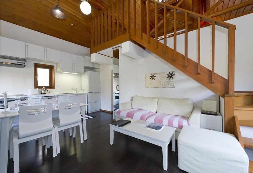 Nupuri Cottage