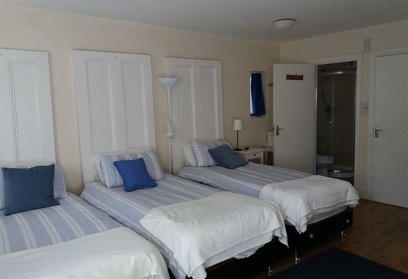 بنسيون Halpins Townhouse Bed & Breakfast