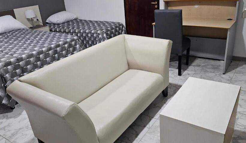 هاستل Complejo Llay