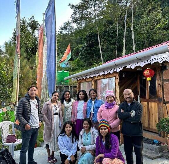 فندق صغير Wake In Himalayas