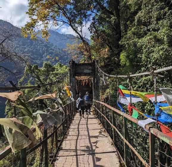 فندق صغير Wake In Himalayas