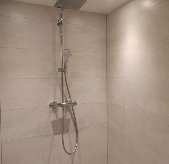 住宿加早餐  Au Verger Des Louves