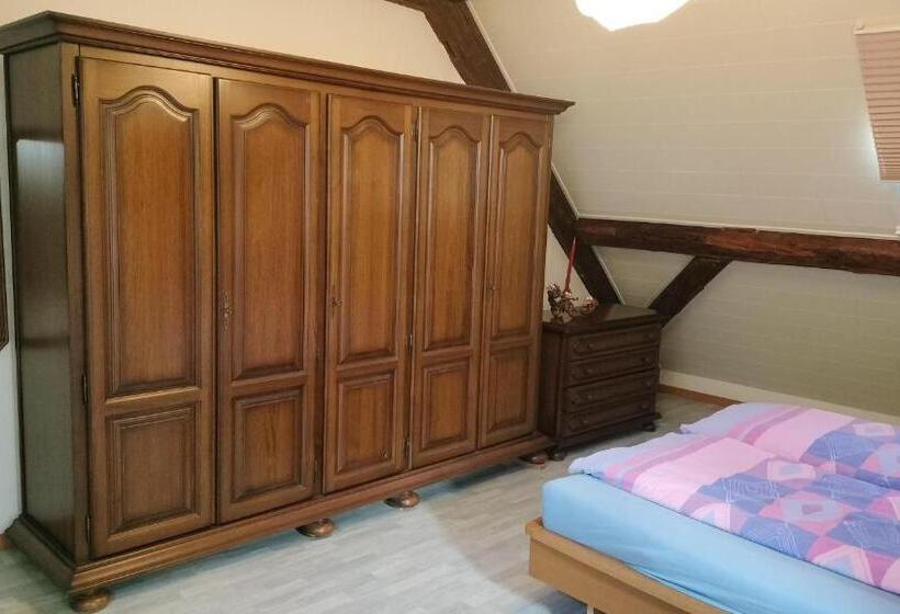 Bed and Breakfast Bnb Les Oiseaux, Chez Lidia, 26m2 à 44m2, 2ème étage