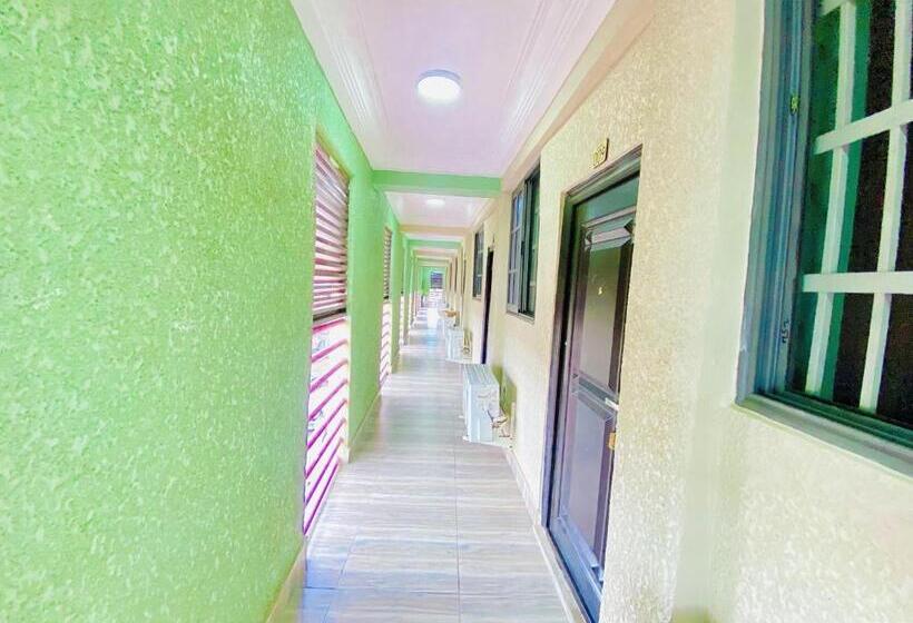 هتل Abanaba Lodge& Restaurant