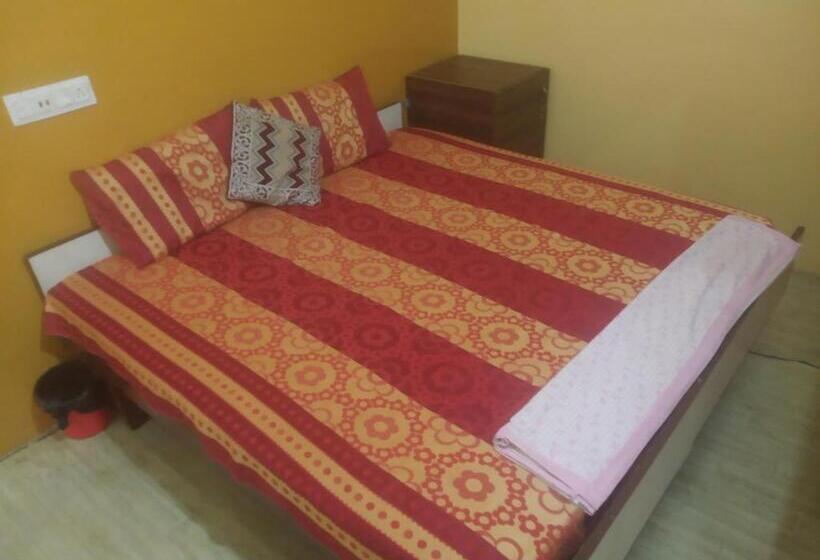 هتل Helix    Rajpura    Budget Rooms For Family, Couples, Solo Travellers