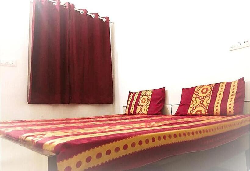 هتل Helix    Rajpura    Budget Rooms For Family, Couples, Solo Travellers