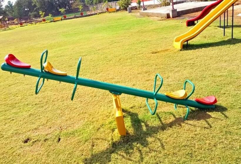 فندق Kamal Farm Resort