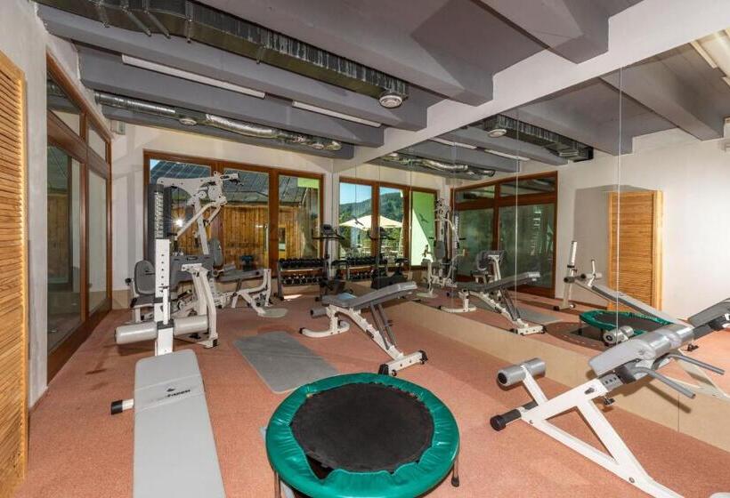 호텔 Modřín Wellness V Ceně