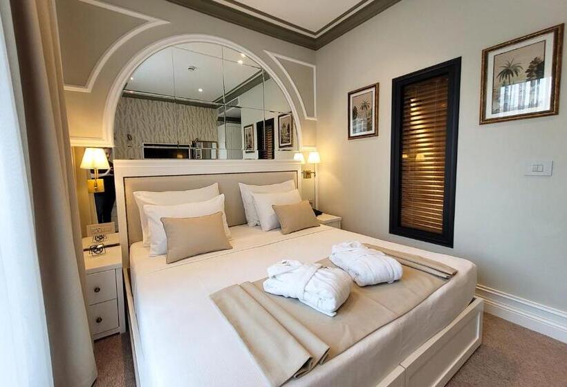 Dbd Hotel Bayraklı