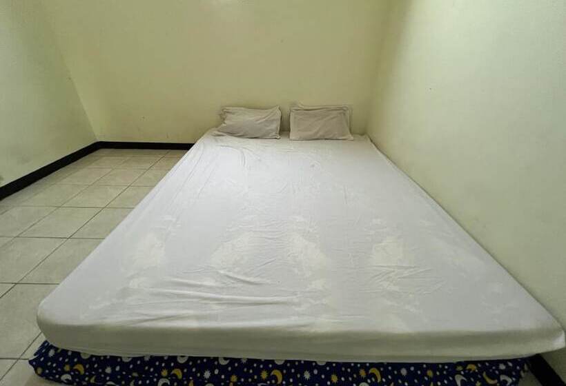 هتل Oyo Life 92982 Kost Berkah Ibu