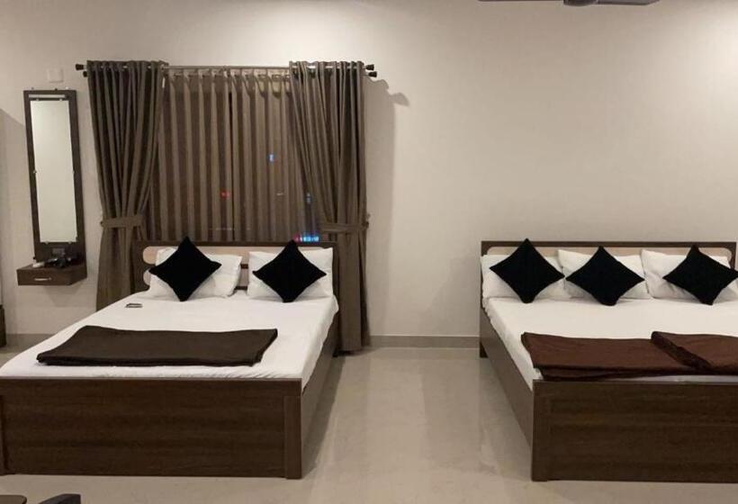 酒店 Usha Boardingandlodging