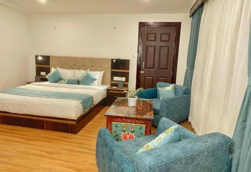 فندق Voyage Glenz Resort