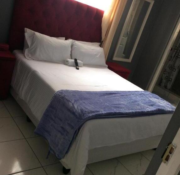 پانسیون De Capital Guest House