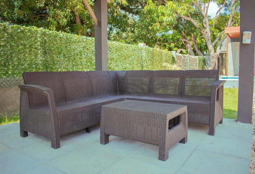 استراحتگاه Cabañas Mambo Beach