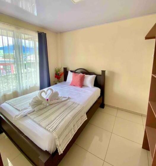 Tico Bed & Breakfast La Fortuna