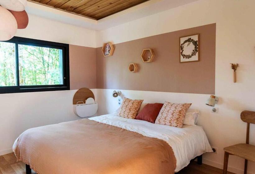 Bed and Breakfast Dans Les Arbres