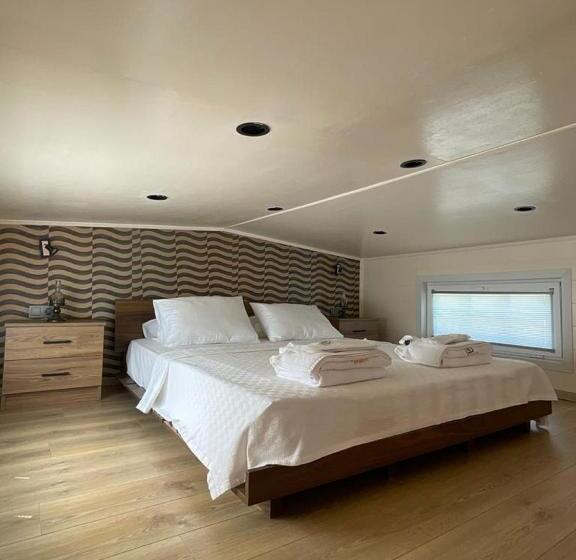 تختخواب و صبحانه Eksado Resort