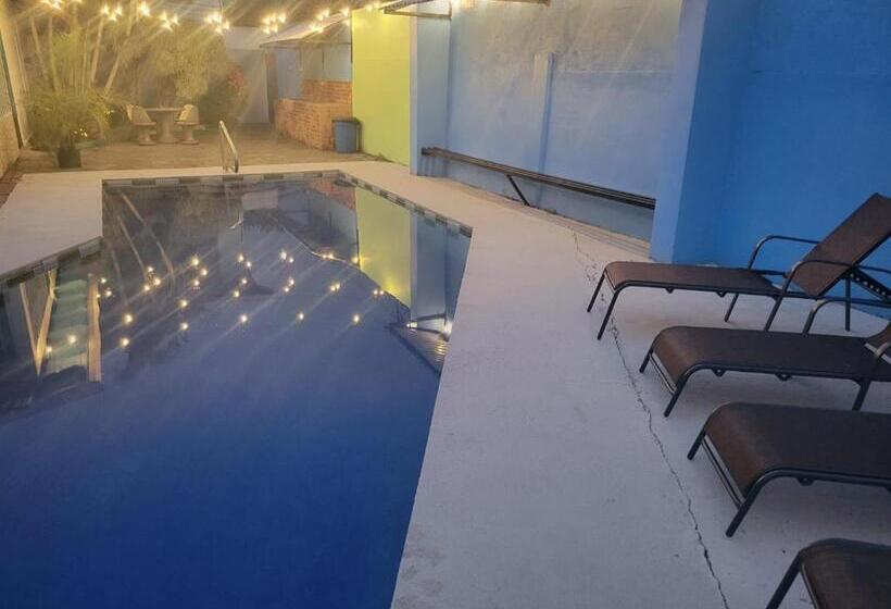 مبيت وإفطار Your Beachfront Bnb Paradise