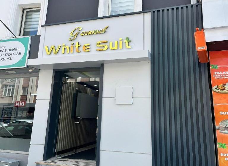 Grand Whi̇te Sui̇t Otel