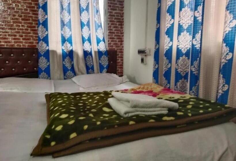 호텔 Jaldapara Jungle Camp I Family Resort By Stayapart