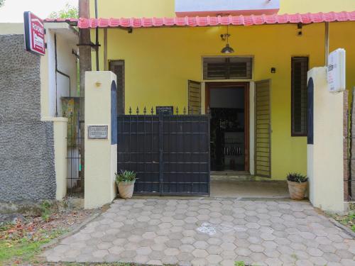 בית מלון כפרי Oyo Home Blissful Heaven Art Cafe