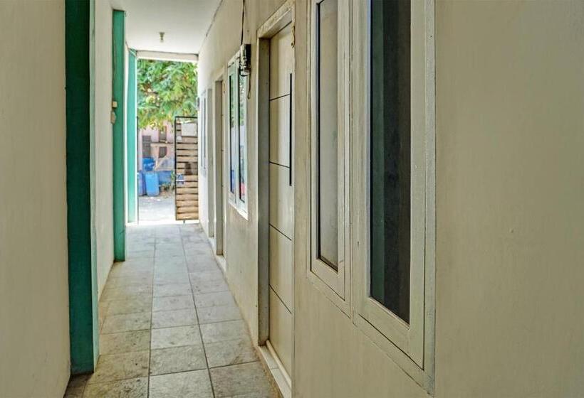 هتل Oyo Life 92684 Kost Mutiara Nirwana