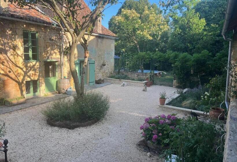 بنسيون 1 Rue Pasquet Pool Suite With Kitchen