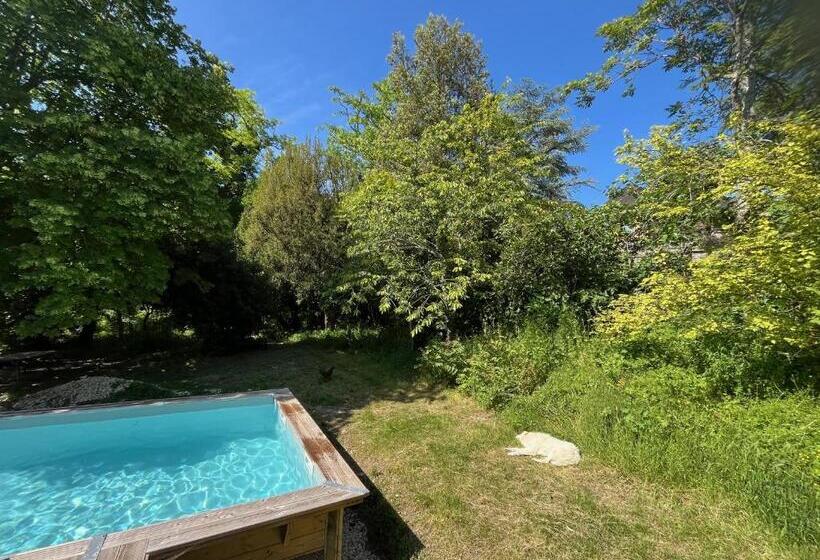 بنسيون 1 Rue Pasquet Pool Suite With Kitchen