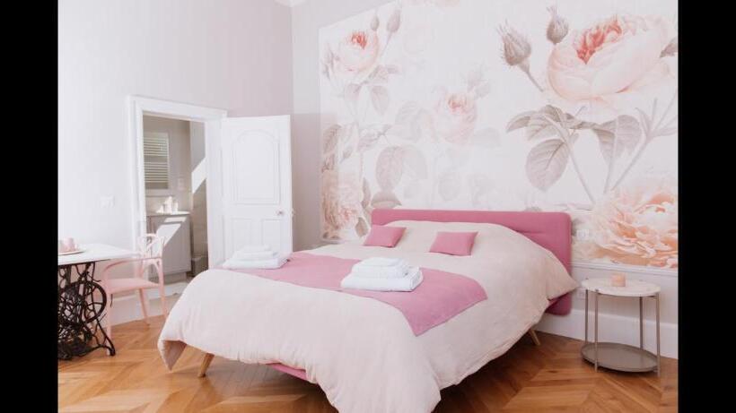 پانسیون La Parenthèse Fléchoise, Chambre Agathe