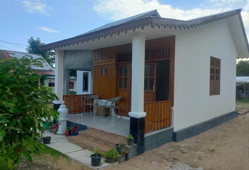 پانسیون Homestay Melty Aprianti Tanjong Tinggi