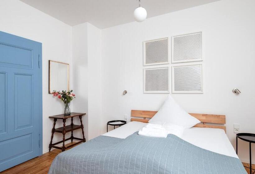 פנסיון Künstlerzimmer Im Kulturhaus Häselburg