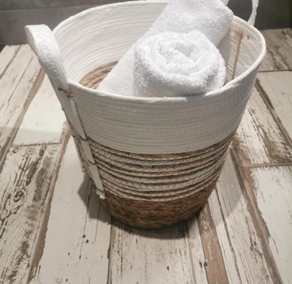 بنسيون Logement Cosy Avec Piscine Et Jacuzzi Privatifs 4 étoiles