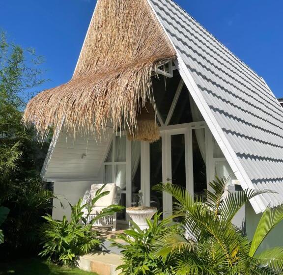 Пансион Piramida S White Villa S Bali