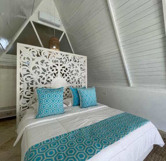 Пансион Piramida S White Villa S Bali