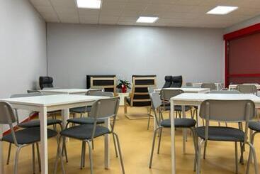 Albergue A Pobra Do Brollon