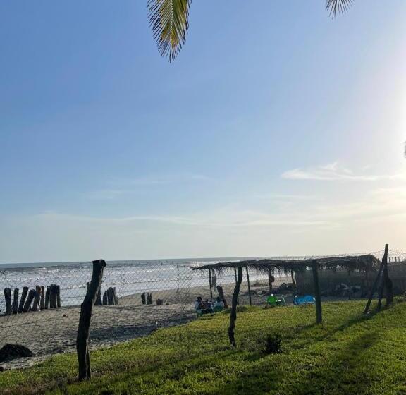 هاستل Oasis Natural En Un Paraiso Tropical