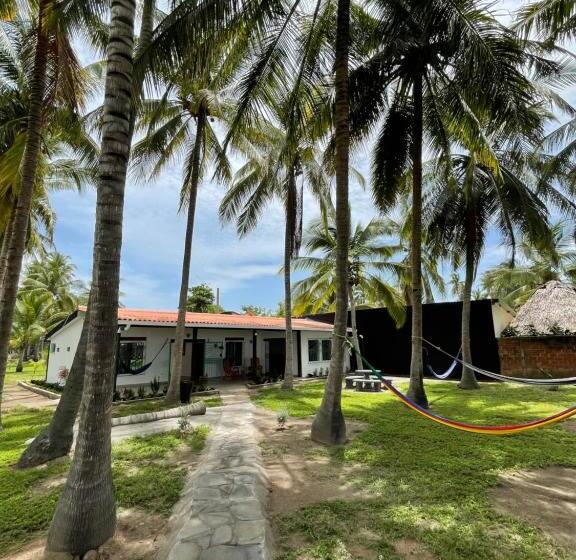 هاستل Oasis Natural En Un Paraiso Tropical