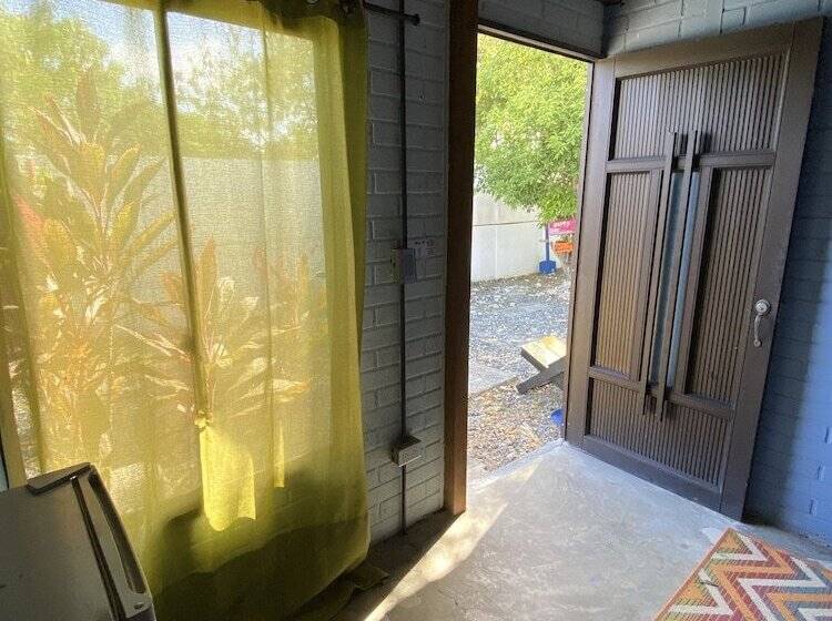 هاستل Posada Miss Anibel