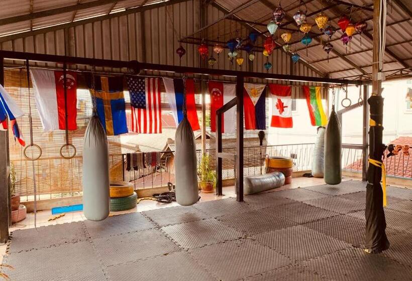 هاستل Villa Martial Arts Gym & Guesthouse
