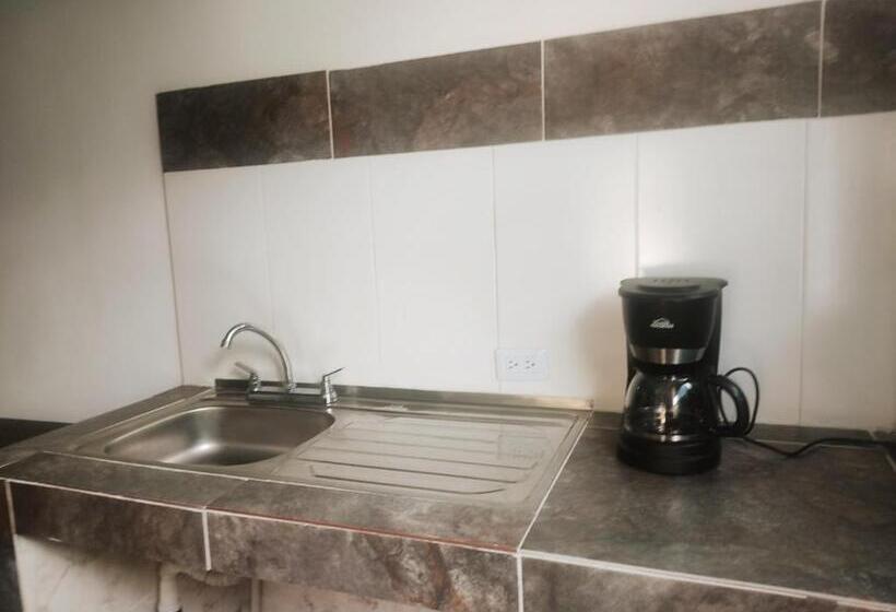 تختخواب و صبحانه Casa Hotel El Encanto De Carmen