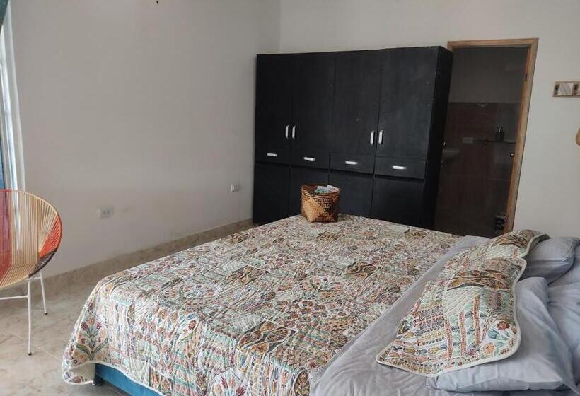 تختخواب و صبحانه Casa Hotel El Encanto De Carmen