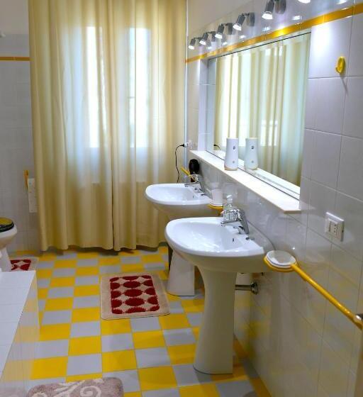 مبيت وإفطار La Dimora Dei Musicisti