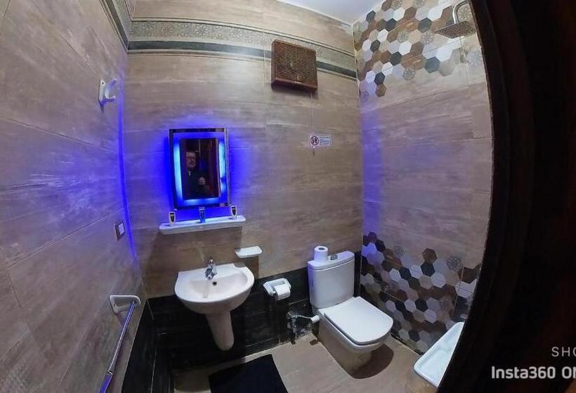تختخواب و صبحانه Pyramids Retal View Inn