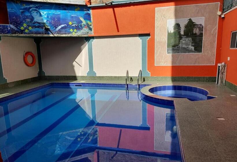 هتل Alojamiento Panamericano San Miguel