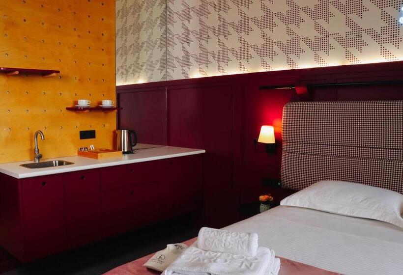 هتل Bamboo Garden