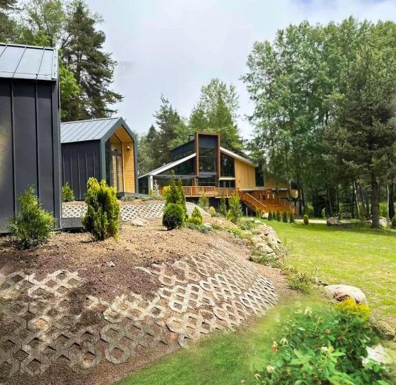 فندق Saint Constantine Mountain Retreat