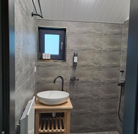 فندق Saint Constantine Mountain Retreat
